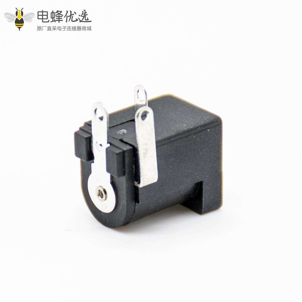 DC插座3脚立式黑色塑料弯式插孔不带屏蔽贴片焊接公插座