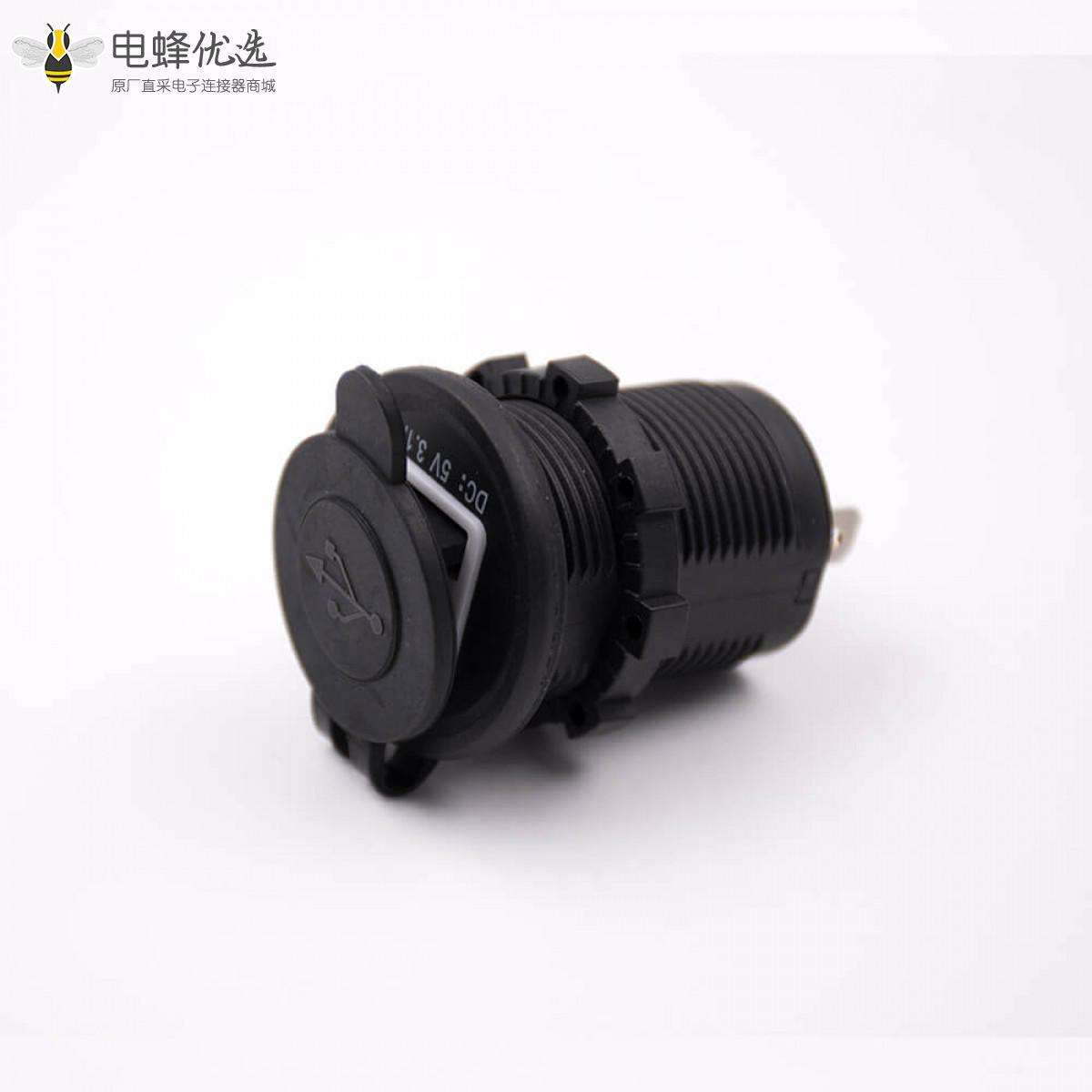 双USB车载充电器5V 3.1A插座带防尘盖