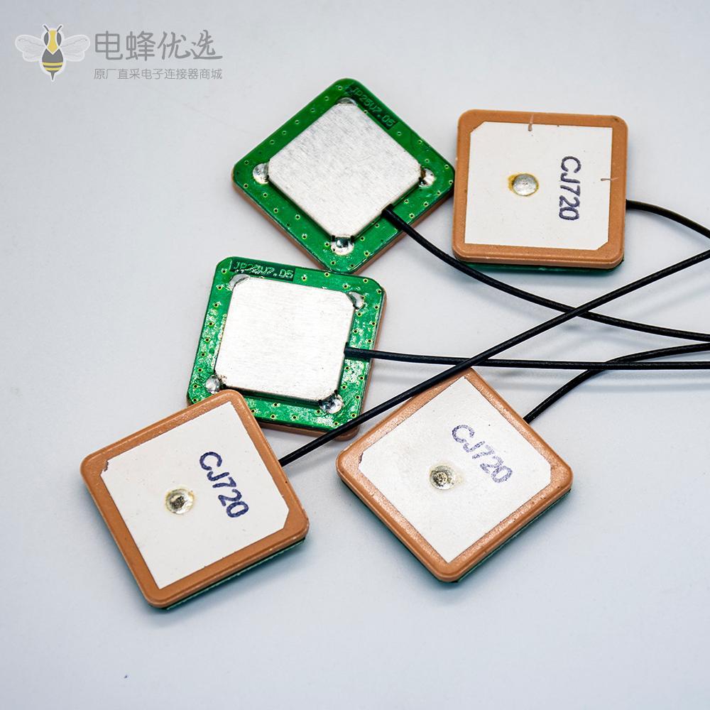 高增益GNSS GPS陶瓷片内置天线28dBi 1575.42MHZ接ipex